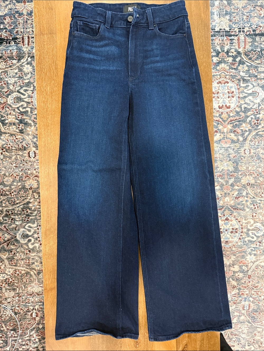 Paige Anessa 31” Jeans in Sussex wash - Picture 4 of 13